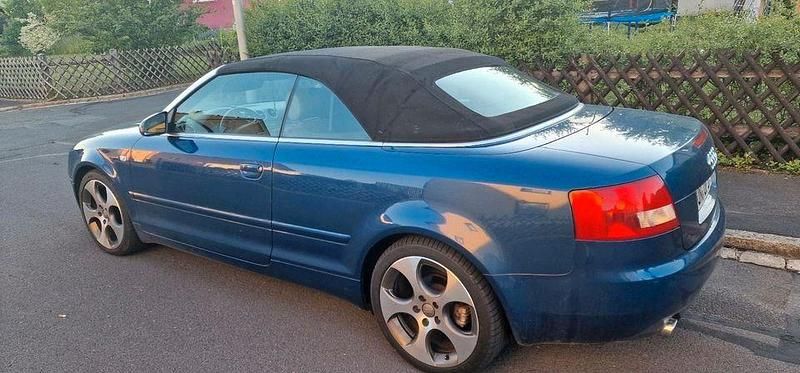 Blau Gebraucht 2002 Audi A4 Cabriolet Cabrio | 2.100 € (Superpreis) - Bild 1/4