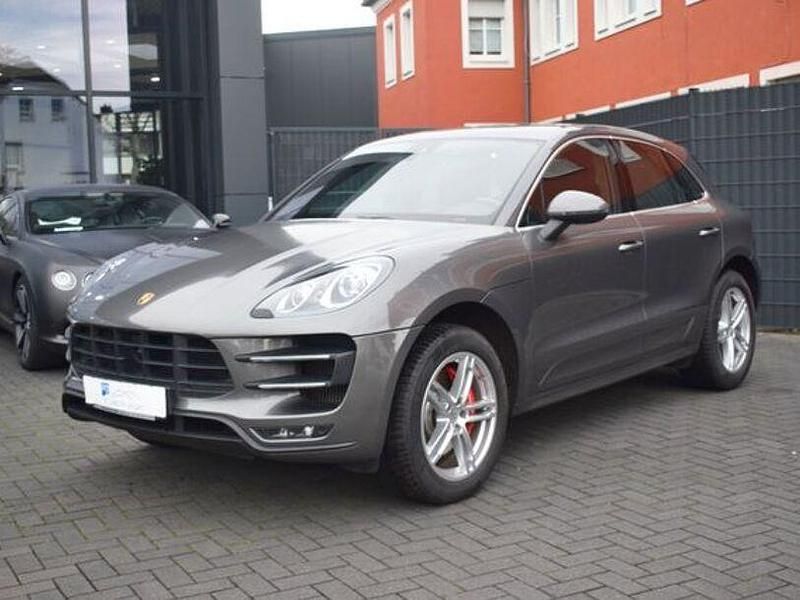Andere Gebraucht 2016 Porsche Macan SUV | 41.899 € - Bild 1/3