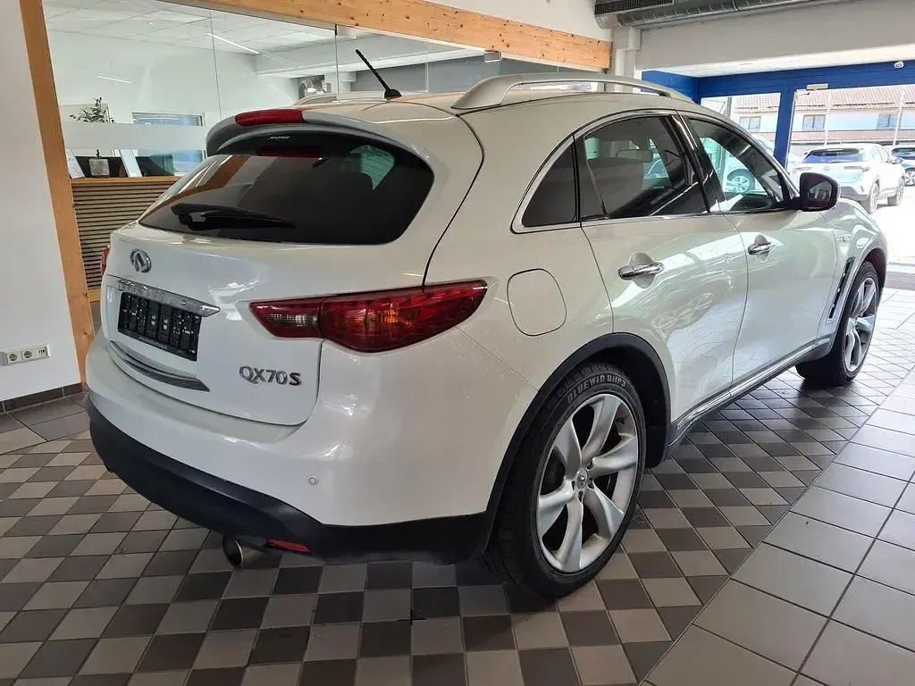 Gebraucht Infiniti QX70 238 PS (175 kW) 2014 Weiß SUV