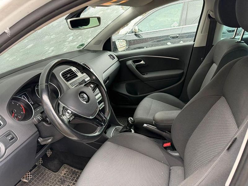 Gebraucht VW Polo Highline 110 PS (80 kW) 2014 Weiß Limousine