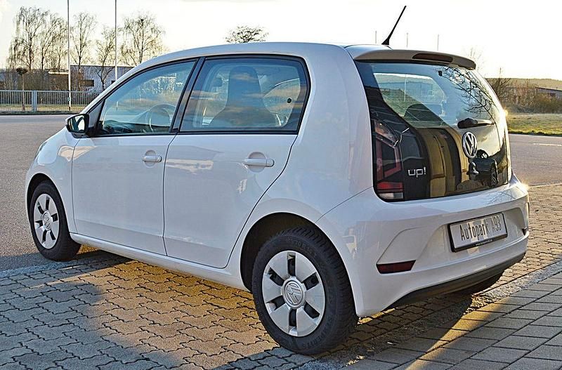 Gebraucht VW up! 60 PS (44 kW) 2019 Weiß Kleinwagen