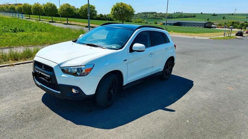 Weiß Gebraucht 2012 Mitsubishi ASX SUV | 8.000 € (Guter Preis) - Bild 1/4