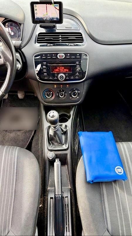Gebraucht Fiat Punto 69 PS (50 kW) 2011 Blau Kleinwagen