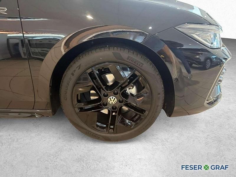 Neu VW Passat R-line 150 PS (110 kW) 2025 Grenadillschwarz metallic Kombi