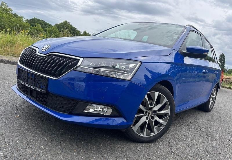 Blau Gebraucht 2021 Skoda Fabia Best of Kombi | 11.890 € (Superpreis) - Bild 1/4