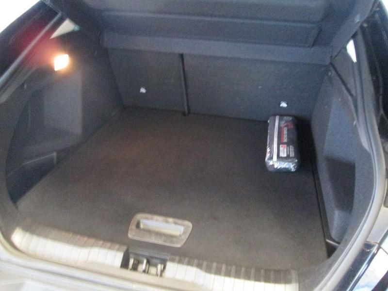 Gebraucht Renault Arkana Techno 140 PS (102 kW) 2024 Schwarz SUV