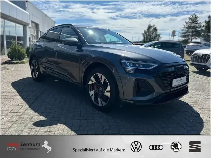 Gebraucht Audi Q8 e-tron S-Line 300 kW (408 PS) 2024 Daytona gray pearl effect SUV