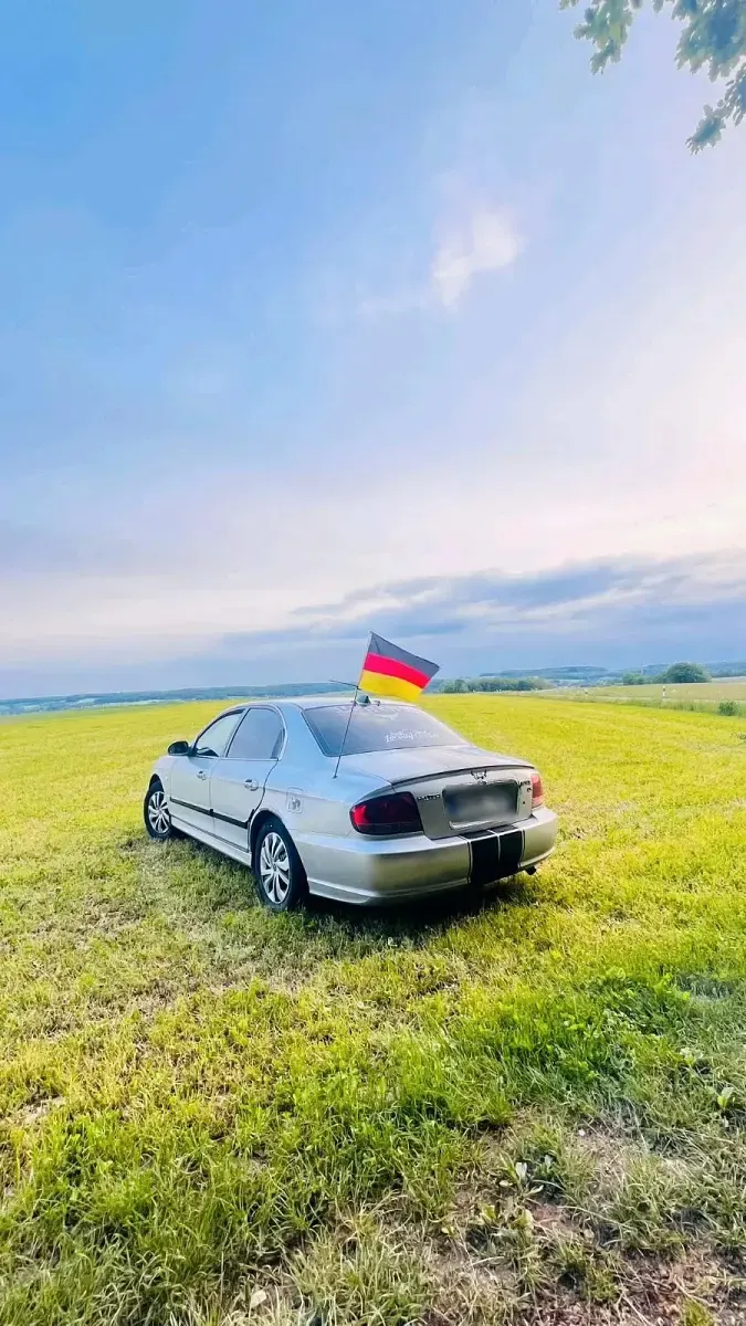 Gebraucht Hyundai Sonata GLS 131 PS (96 kW) 2003 Grau Limousine