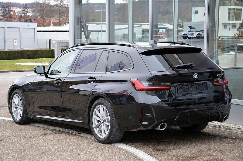 Gebraucht BMW 320 M Sport 190 PS (139 kW) 2025 Schwarz Limousine