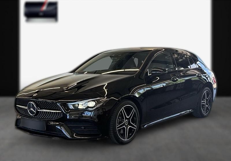 Schwarz metallic Gebraucht 2022 Mercedes CLA220 Shooting Brake AMG line Kombi | 35.480 € (Teuer) - Bild 1/1