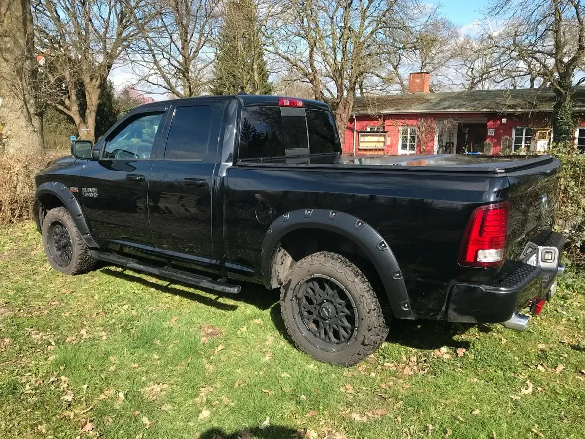 Gebraucht Dodge Ram 401 PS (294 kW) 2013 Schwarz Pickup