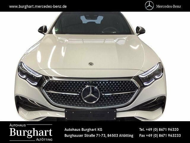 Gebraucht Mercedes E450 AMG line 381 PS (280 kW) 2024 Manufaktur lack manufaktur opa Kombi