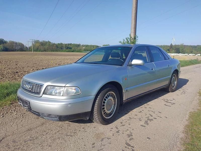 Gebraucht Audi A8 174 PS (127 kW) 1995 Blau Limousine