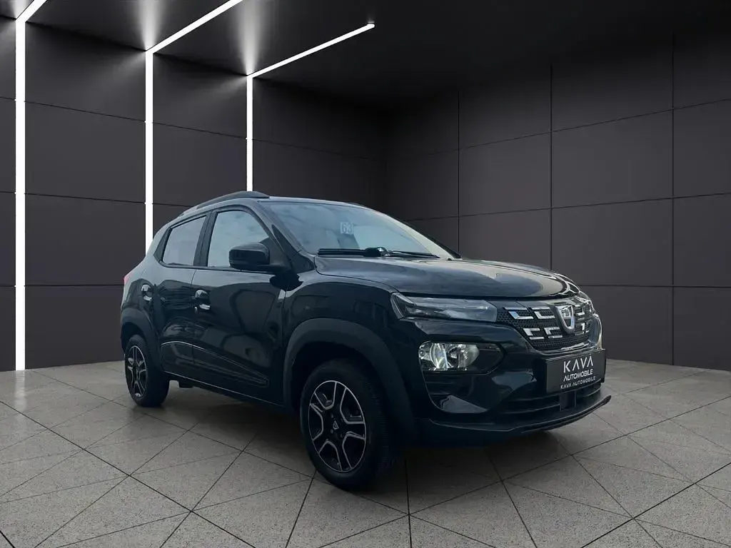 Używany Dacia Spring Comfort Plus 33 kW (45 KM) 2022 Szary Hatchback
