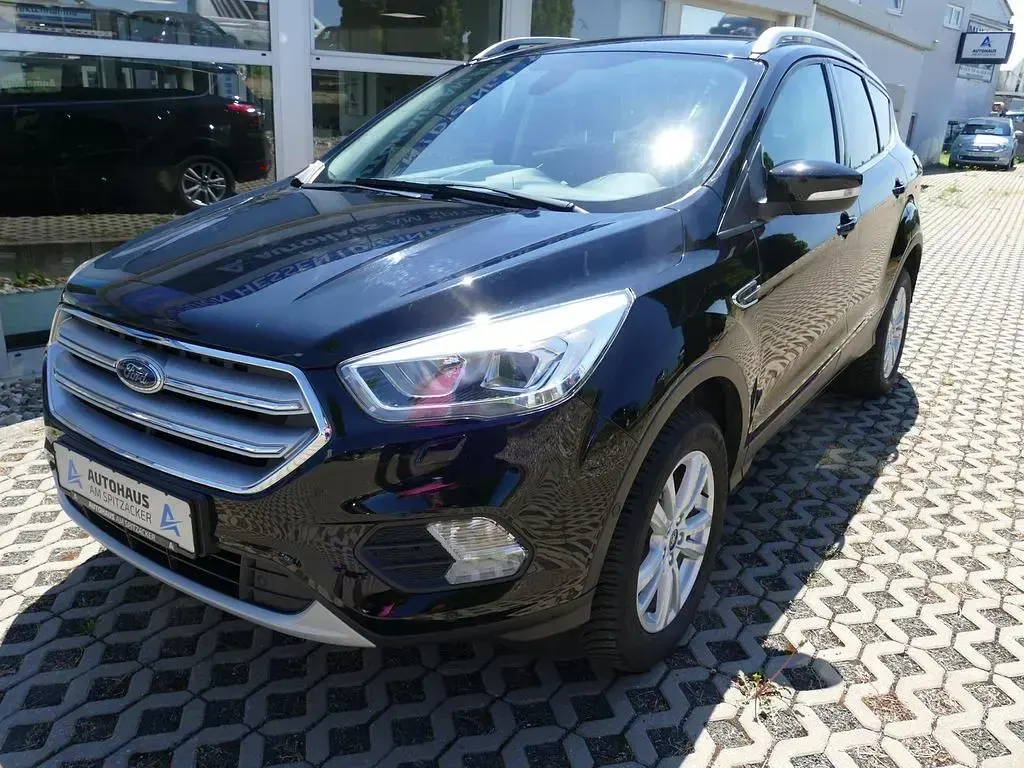 Gebraucht Ford Kuga Cool & Connect 150 PS (110 kW) 2019 Iridiumschwarz metallic SUV