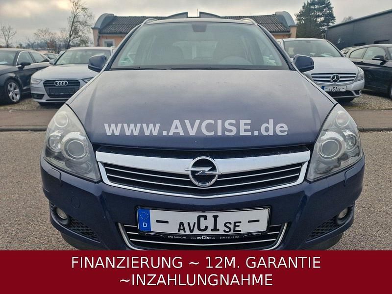 Gebraucht Opel Astra Innovation 116 PS (85 kW) 2010 Blau Kombi