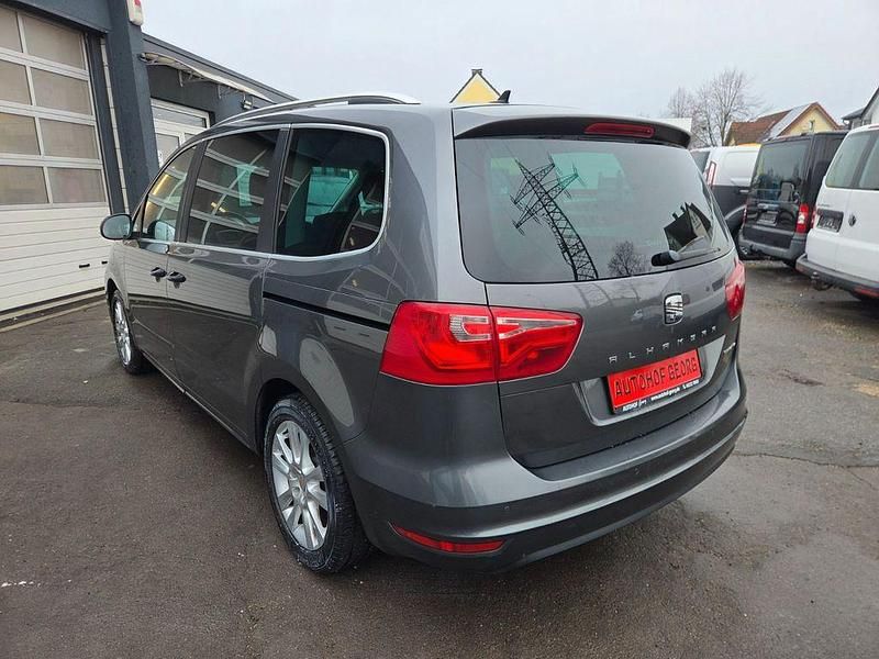 Gebraucht Seat Alhambra Style 170 PS (125 kW) 2012 Gelb Van / Kleinbus