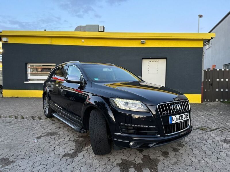 Schwarz Gebraucht 2011 Audi Q7 SUV | 12.000 € (Guter Preis) - Bild 1/4