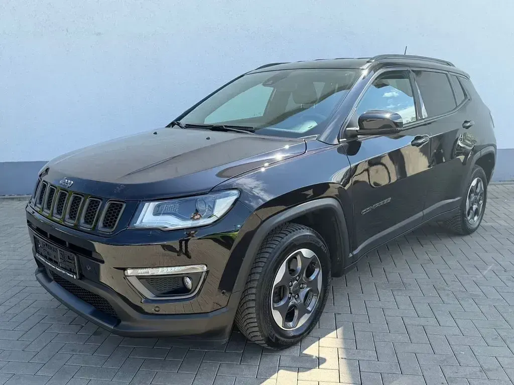 Second-hand Jeep Compass 150 CP (110 kW) 2021 Negru SUV