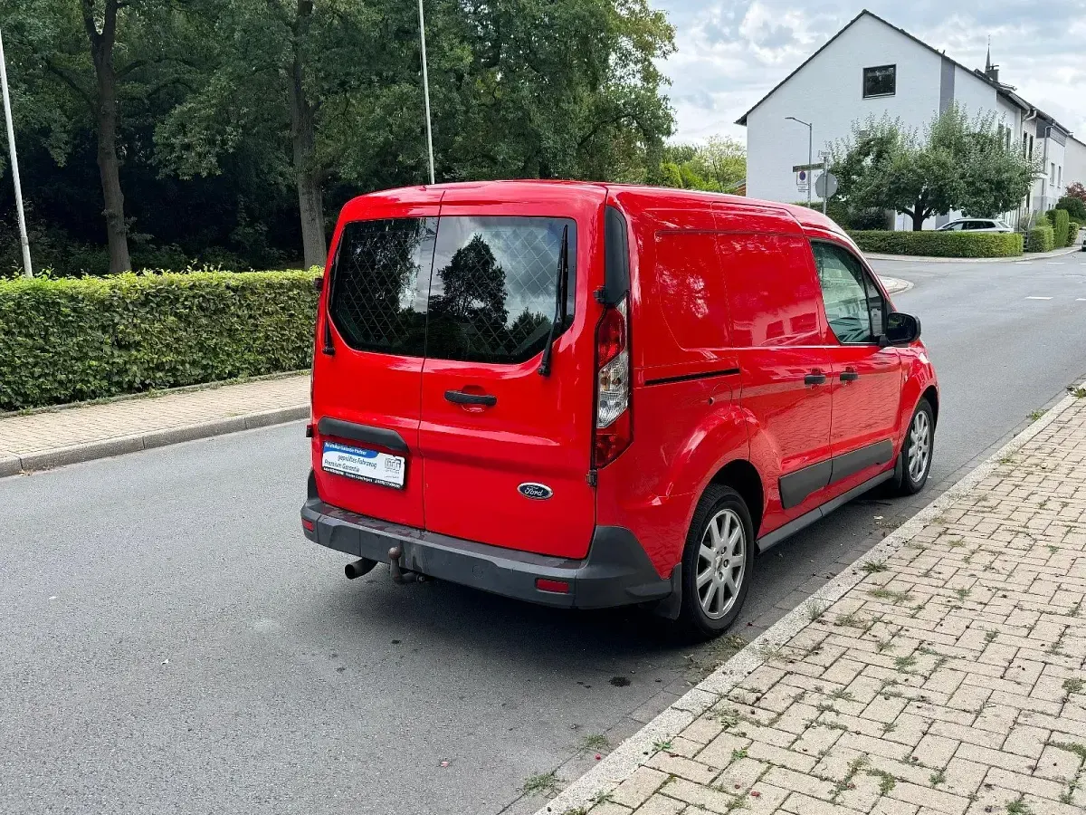 Gebraucht Ford Transit Connect Trend 150 PS (110 kW) 2015 Rot Van / Kleinbus
