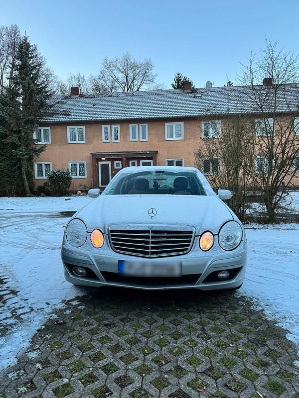 Occasion Mercedes E200 136 ch (100 kW) 2007 Argent Berline