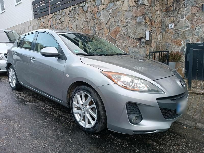 Usata Mazda 3 115 CV (84 kW) 2012 Argento Utilitaria