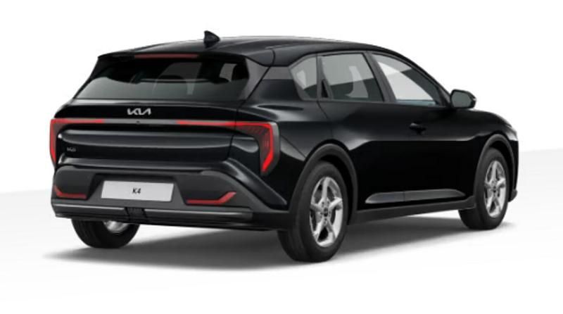 Neu Kia K4 150 PS (110 kW) 2026 Auroraschwarz metallic Limousine