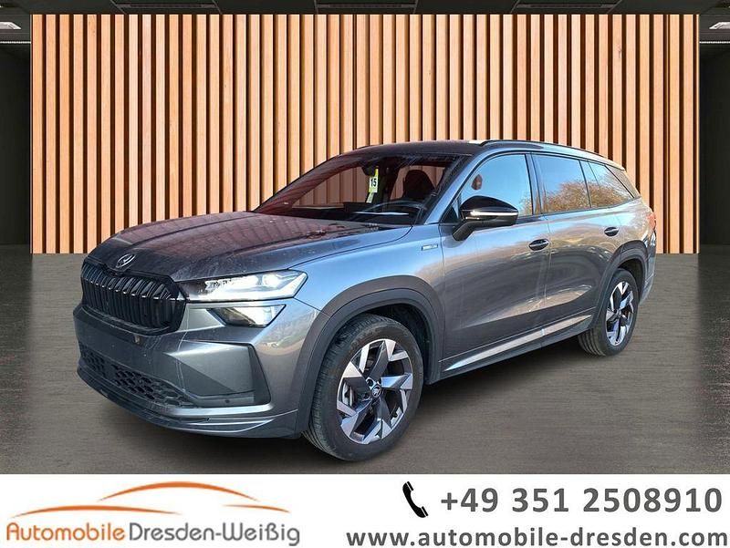 Grau Gebraucht 2025 Skoda Kodiaq SportLine SUV | 42.980 € (Teuer) - Bild 1/4