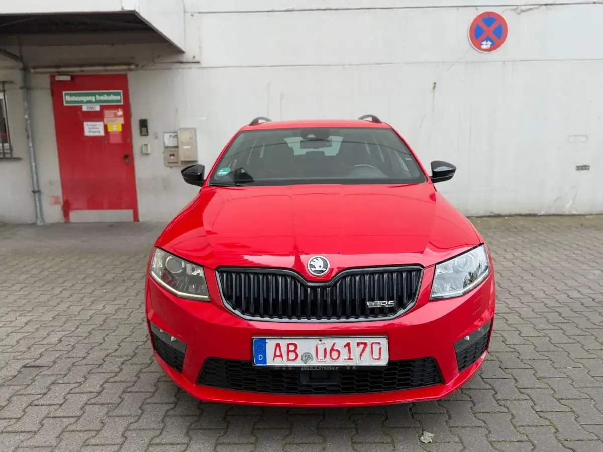 Gebraucht Skoda Octavia RS 184 PS (135 kW) 2017 Rot Kombi