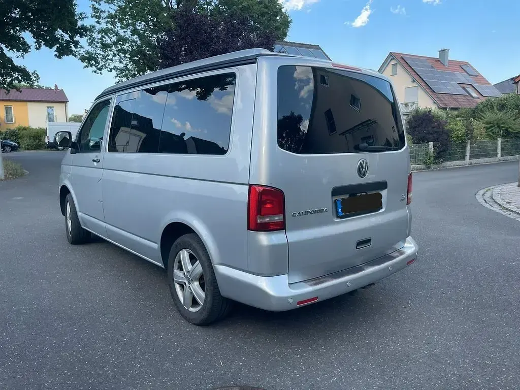 Gebraucht VW California Beach 179 PS (131 kW) 2012 Silber Van