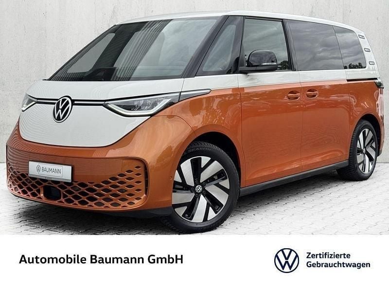Candyweiß/energetic orange m Gebraucht 2023 VW ID. Buzz Pro Van | 41.950 € (Fairer Preis) - Bild 1/4