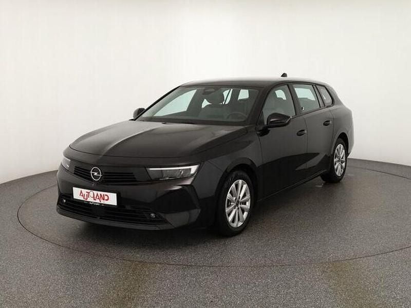 Gebraucht Opel Astra Enjoy 131 PS (96 kW) 2023 Schwarz Kombi
