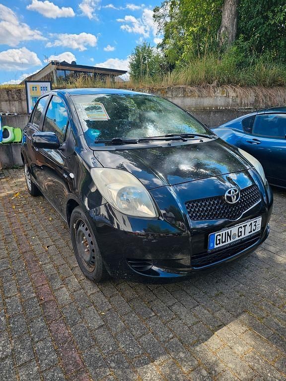 Gebraucht Toyota Yaris Executive 90 PS (66 kW) 2007 Schwarz Limousine