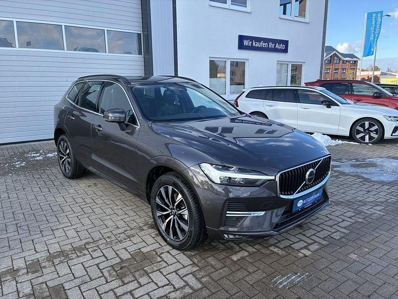 Gebraucht Volvo XC60 Core 250 PS (183 kW) 2025 Grau SUV