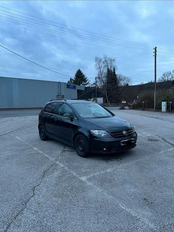 Gebraucht VW Golf Plus Cross S 122 PS (89 kW) 2008 Schwarz Van / Kleinbus