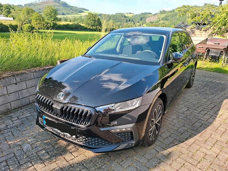 Gebraucht Skoda Scala Drive 116 PS (85 kW) 2024 Schwarz Kleinwagen