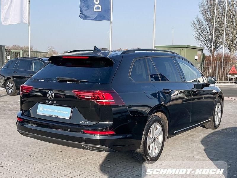 Gebraucht VW Golf VIII Life 116 PS (85 kW) 2024 Schwarz Kombi