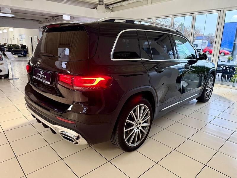 Gebraucht Mercedes GLB180 AMG line 116 PS (85 kW) 2021 Schwarz SUV