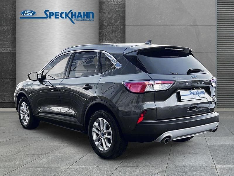 Gebraucht Ford Kuga Titanium 224 PS (164 kW) 2022 Grau SUV