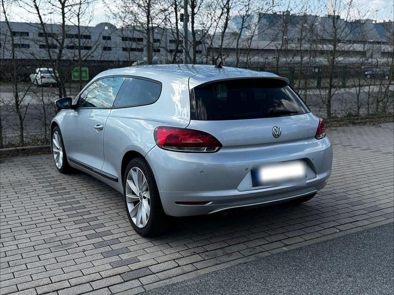 Usata VW Scirocco 122 CV (89 kW) 2009 Argento Coupé