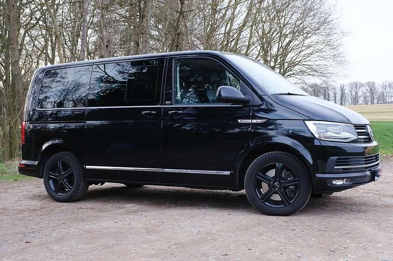 Schwarz Gebraucht 2019 VW Multivan Generation Six Van | 37.900 € (Fairer Preis) - Bild 1/4