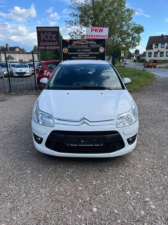 Weiß Gebraucht 2008 Citroën C4 VTR Sport Coupé | 3.699 € (Etwas zu teuer) - Bild 1/4