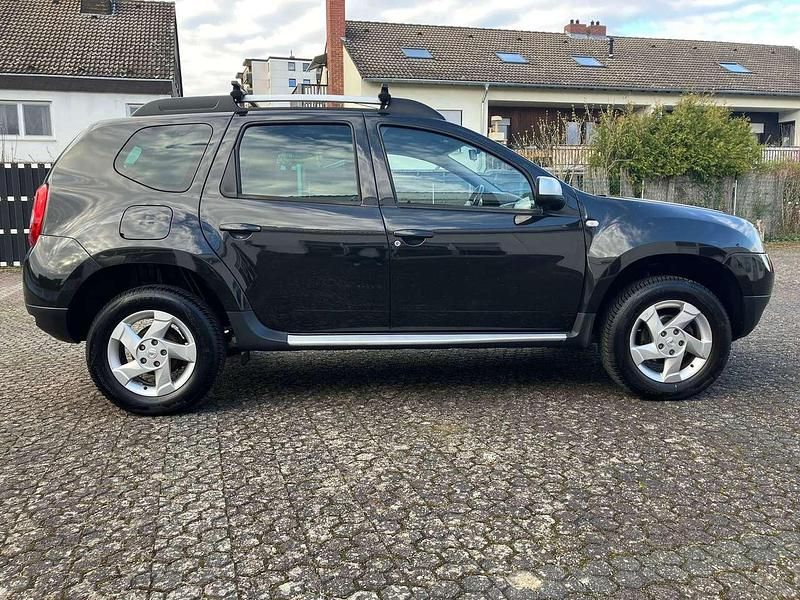 Gebraucht Dacia Duster Prestige 105 PS (77 kW) 2011 Perlmuttschwarz SUV