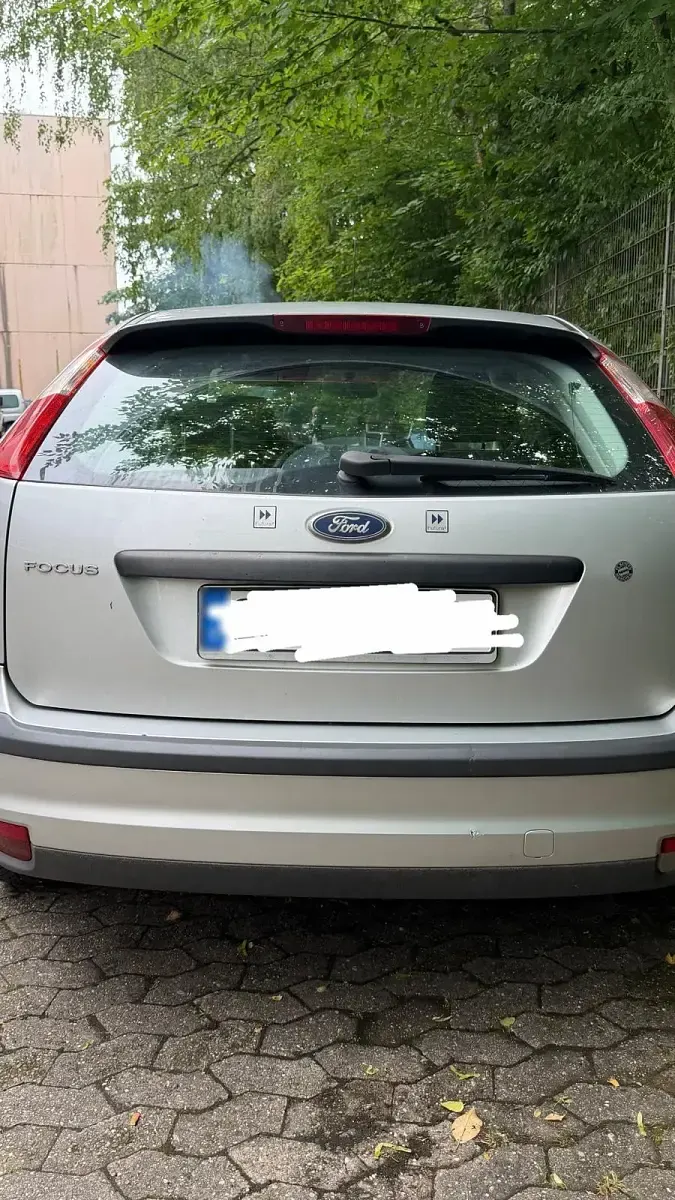 Gebraucht Ford Focus 80 PS (58 kW) 2007 Silber Limousine