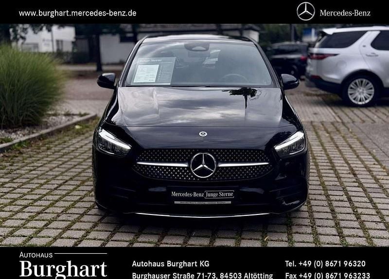 Gebraucht Mercedes B200 Advanced Plus 163 PS (119 kW) 2024 Schwarz Van / Kleinbus