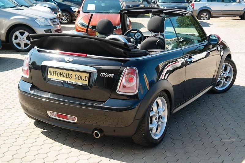 Second-hand Mini Cooper Cabriolet 122 CP (89 kW) 2012 Negru Cabrio