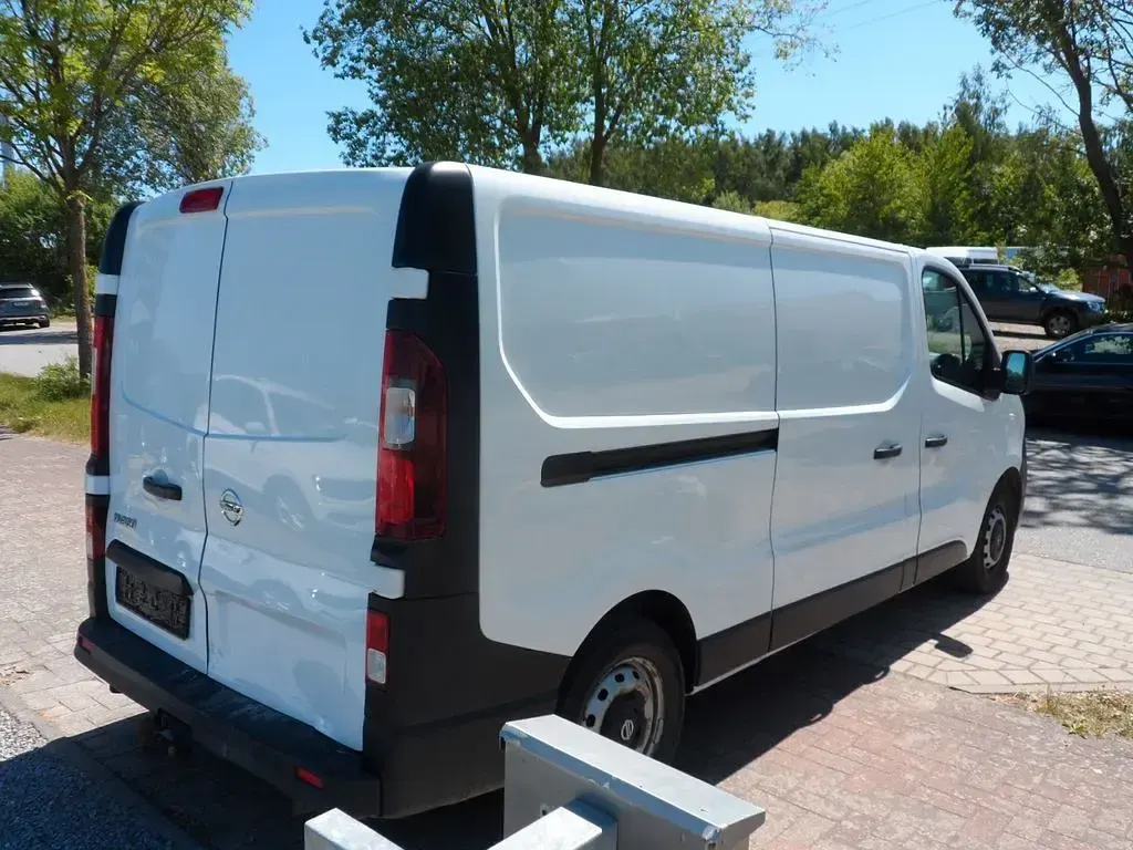 Gebraucht Nissan NV300 120 PS (88 kW) 2020 Weiß Van