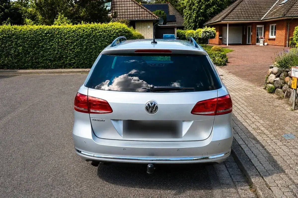 Gebraucht VW Passat Edition 122 PS (89 kW) 2014 Silber Kombi