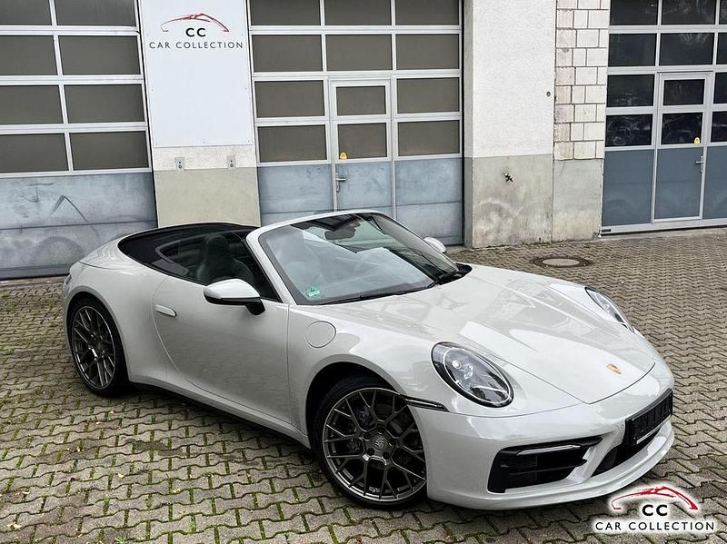 Kreide Gebraucht 2021 Porsche 992 Cabrio | 113.888 € (Teuer) - Bild 1/4