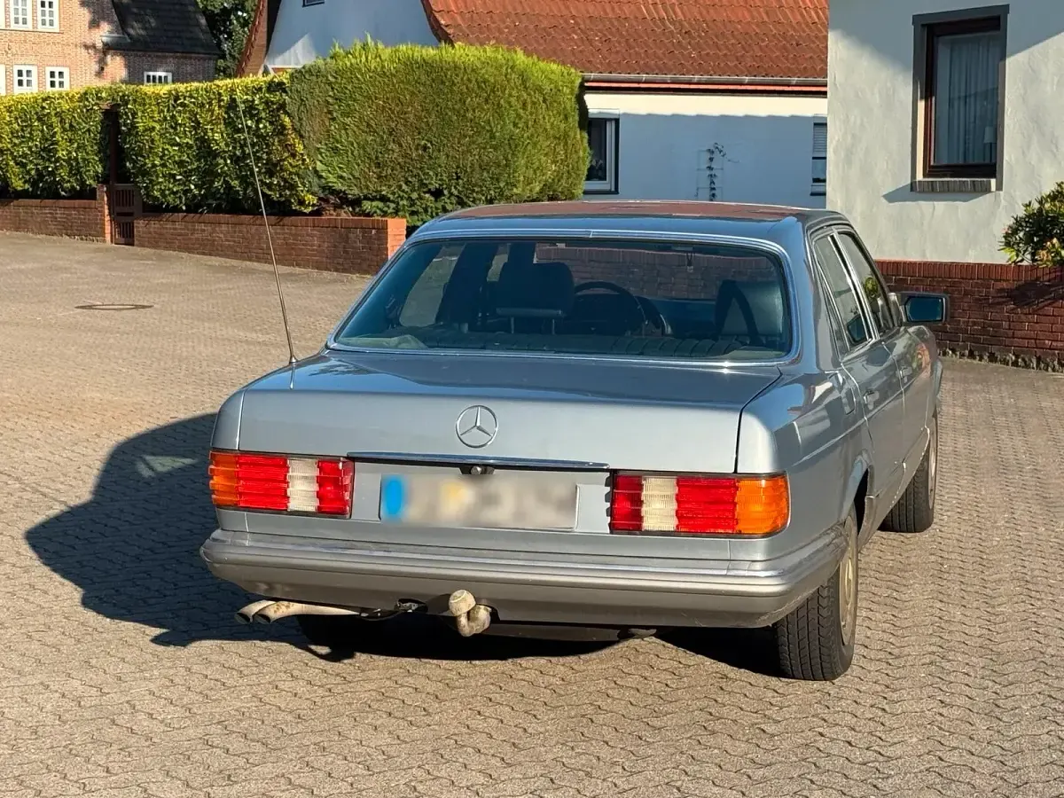 Gebraucht Mercedes S280 185 PS (136 kW) 1980 Blau Limousine